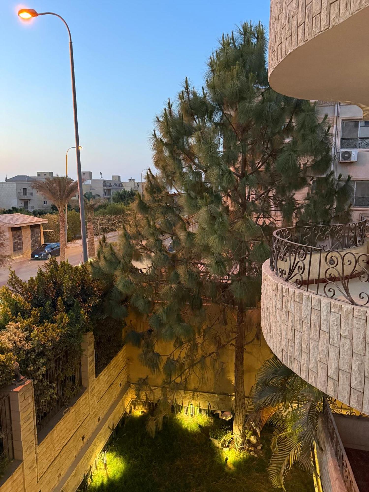 مبهجة مع مسبح وحديقة رائعة Villa